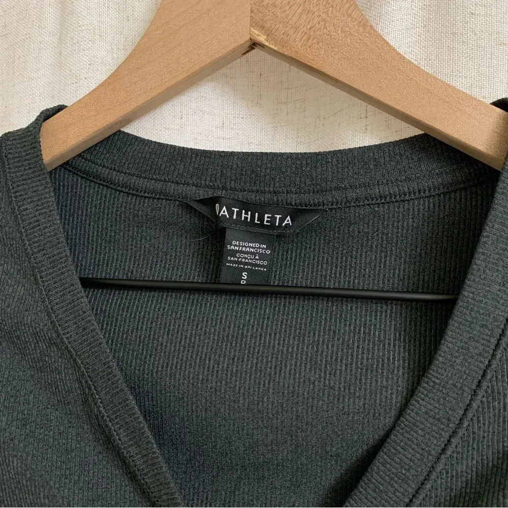 Athleta Ribbed UpTempo Henley Button Front V-Neck Longsleeve Small - Picture 3 of 6